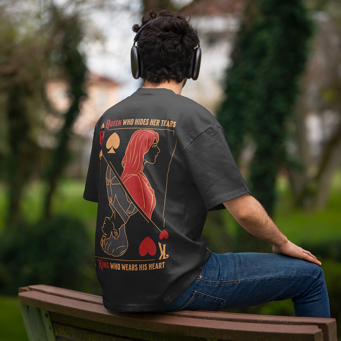 Queen of Tears, Oversized T-shirt | Black