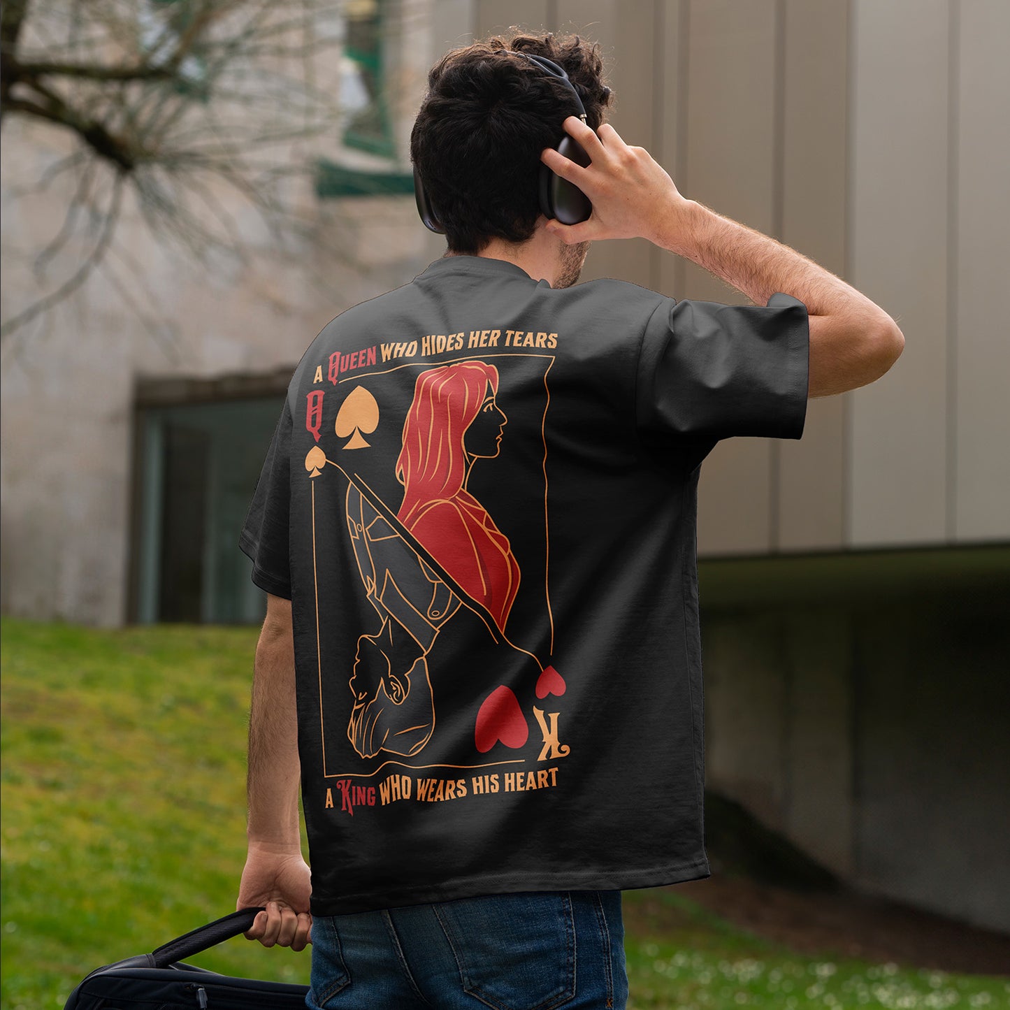 Queen of Tears, Oversized T-shirt | Black