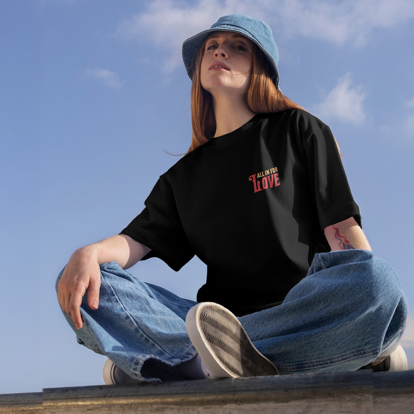 Queen of Tears, Oversized T-shirt | Black
